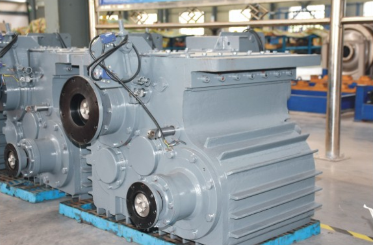 Реверс-раздаточная коробка/Reverse Gearbox